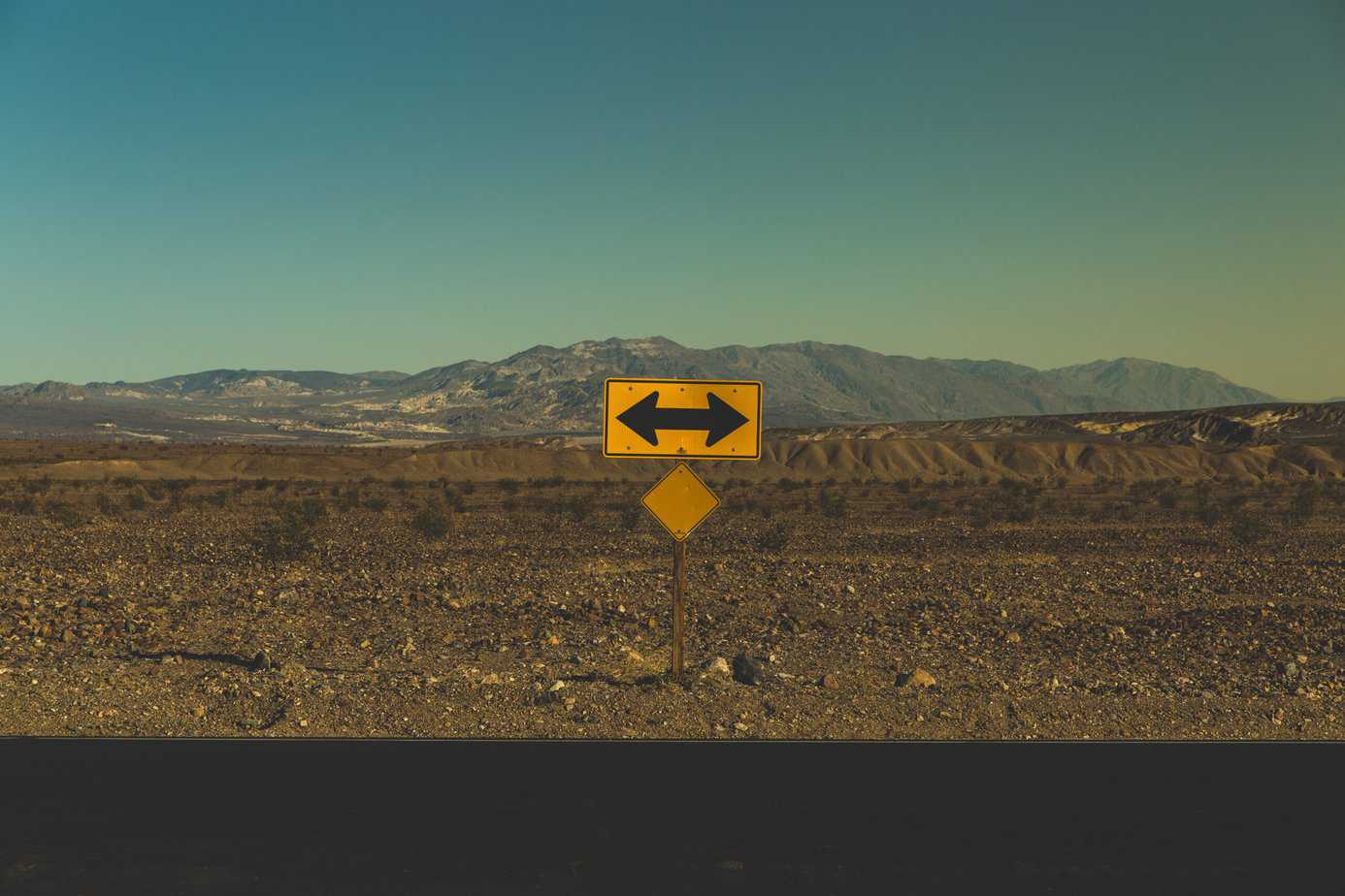 Should I talk to a lawyer first, or tell my partner I want to divorce first?